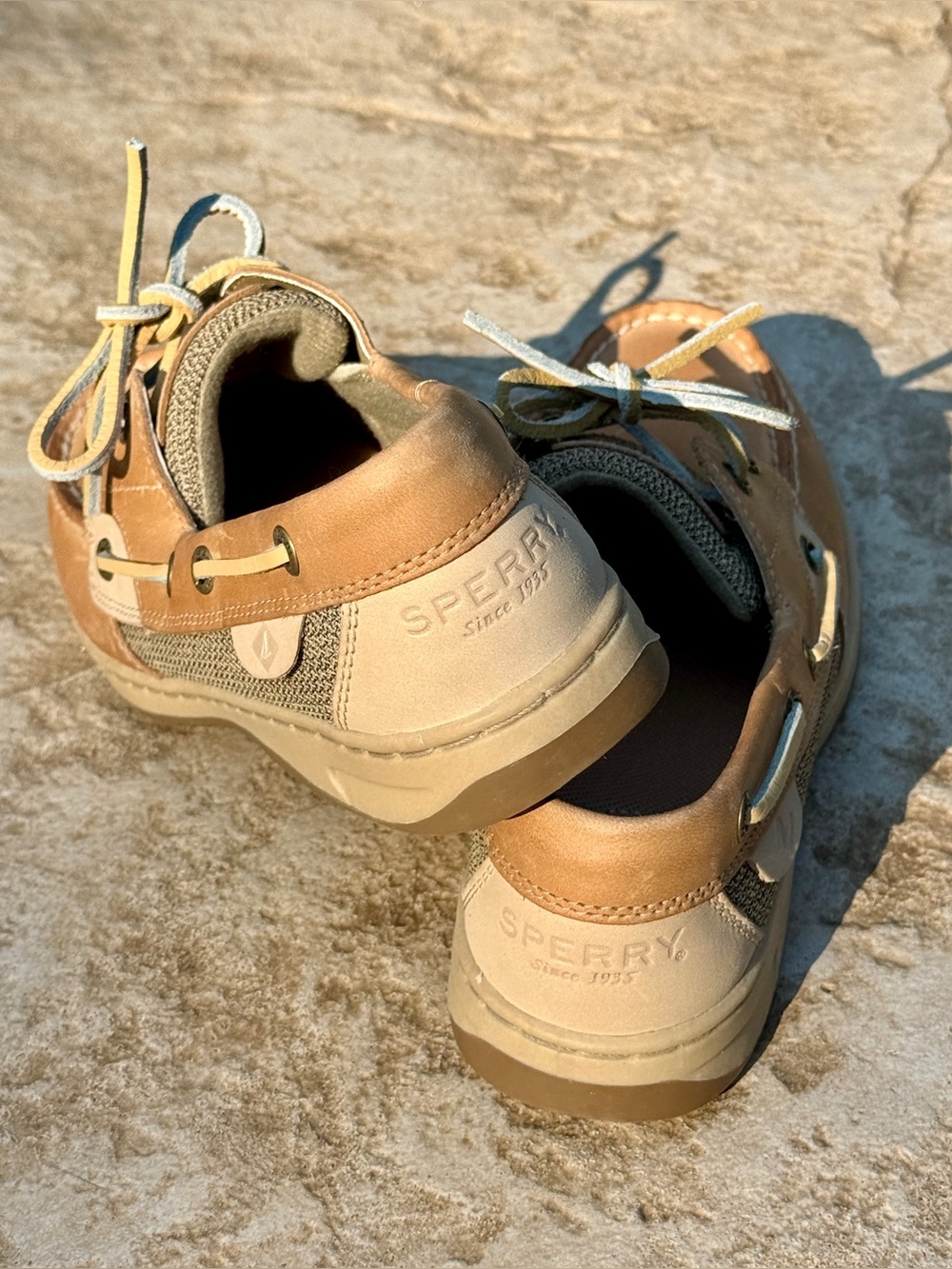 Sperry Women’s Angelfish Leather Boat Shoe